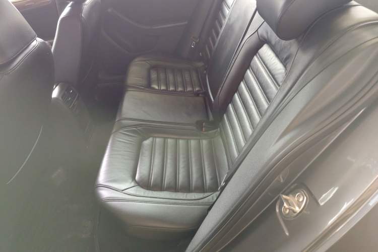 Used Volkswagen Sagitar 2012 1.8TSI Automatic Flagship Edition Left Rear Seat