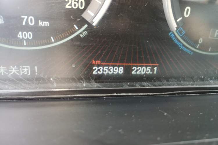 Used BMW 7 Series 2009 740Li Leading Model Odometer Close Up