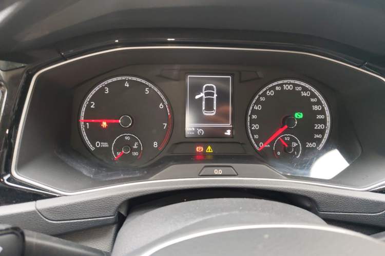 Used Volkswagen T-ROC 2018 280TSI DSG Two-Wheel-Drive Comfort Version China V Standard Instrument Cluster