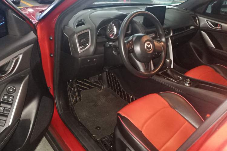 Used Mazda CX-4 2016 2.0L Automatic 2WD Blue Sky Dynamic Edition Driver Seat