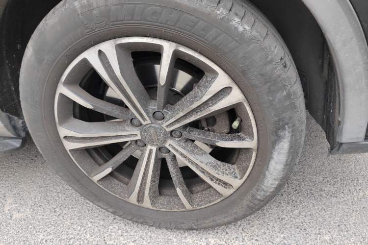 Used Wey VV6 2021 2.0T Two-Wheel Drive Smart Plus
