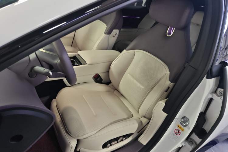 Used Avatr 12 2025 Max All-Electric Version Left Front Seat