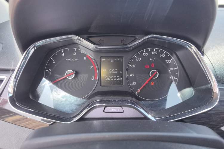 Used Baojun 310 2016 1.2L Manual Luxury Model Instrument Cluster