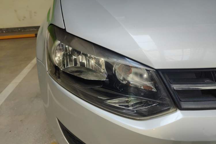 Used Volkswagen Polo 2011 1.4L Manual ZhiLe Edition
