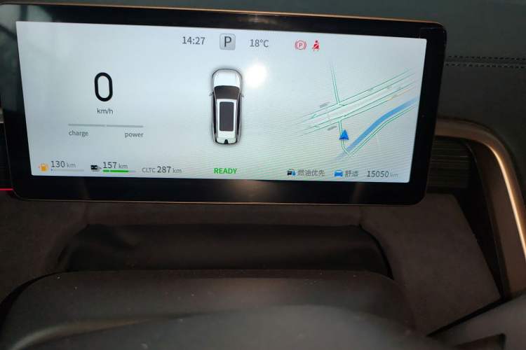 Used Dongfeng eπ eπ008 2024 210Max Range-Extended Version 6 Seats Odometer Close Up