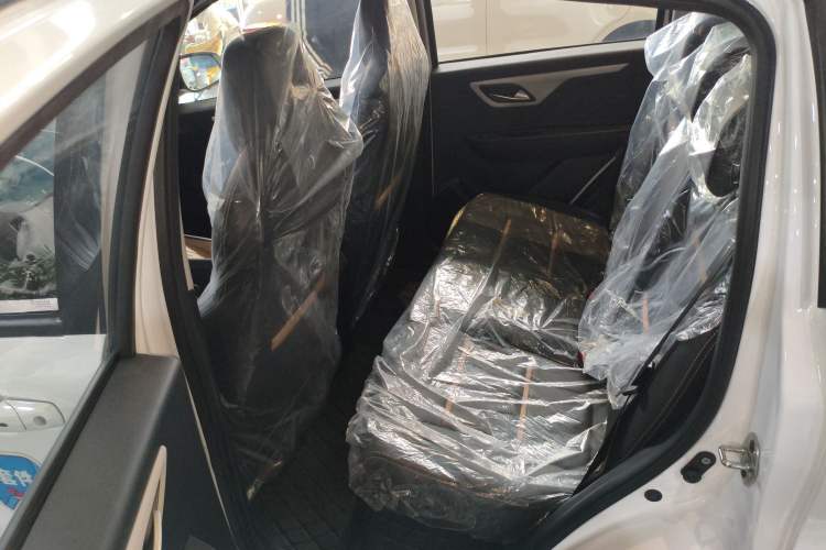 Used JAC Yiwei E10X 2024 Charming Edition 301km Air
