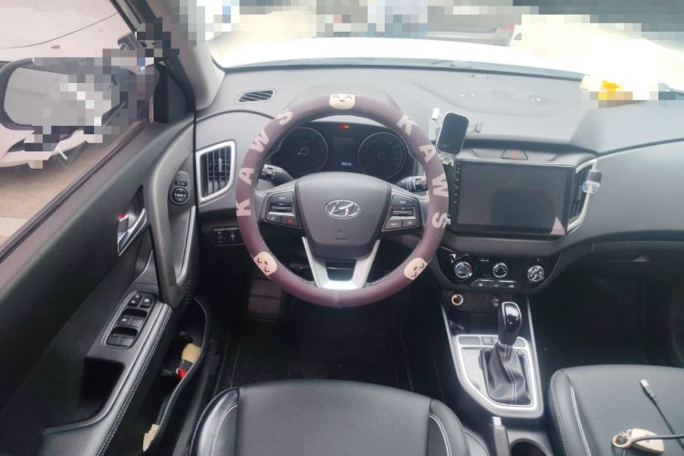 Used Hyundai ix25 2017 1.6L Automatic Smart Version Steering Wheel