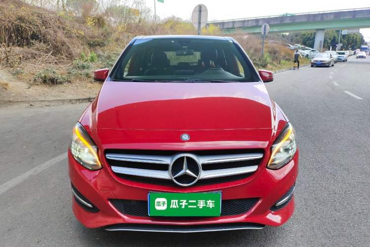Used Mercedes-Benz B-Class 2015 B 200 Fashion Model