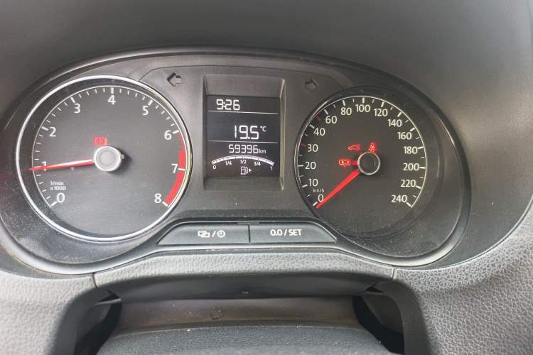 Used Volkswagen Polo 2016 1.4L Manual Fashion Model
