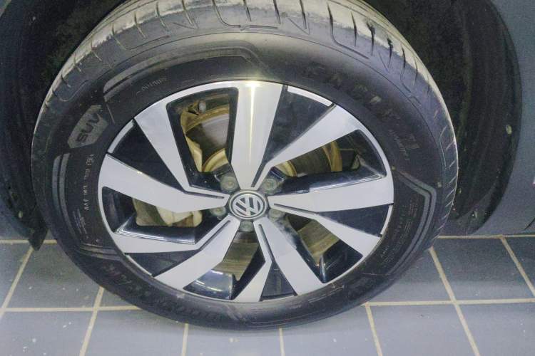 Used Volkswagen Tayron 2019 330TSI Two-Wheel Drive Luxury Model China VI Standard