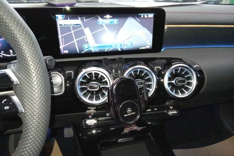 Used Mercedes-Benz A-Class 2023 A 200 L Fashion Model
