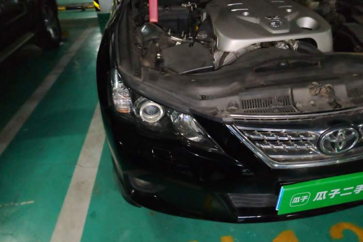 Used Toyota Reiz 2012 2.5V Fengdu Elite Stylish Edition Right Front Headlight