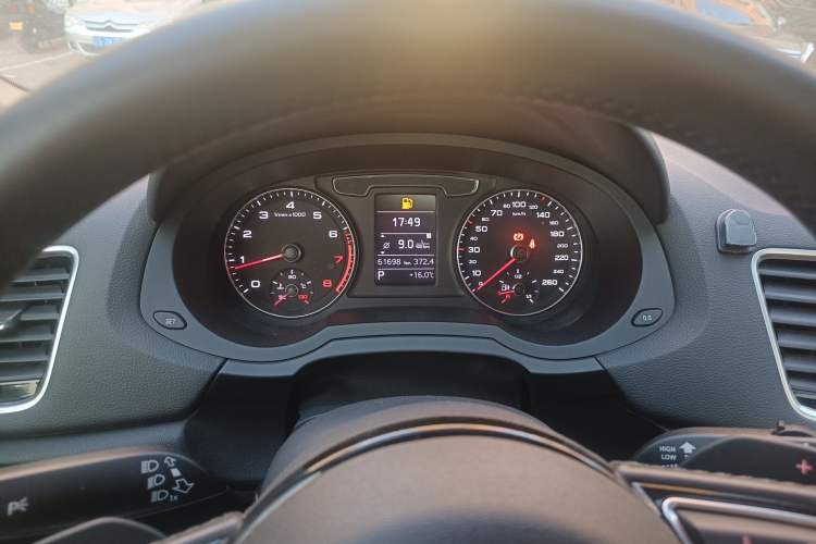 Used Audi Q3 2017 30 TFSI Fashion Model Instrument Cluster