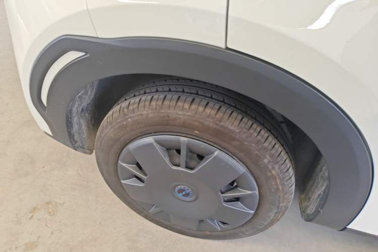 Used BYD Seagull 2025 Intelligent Driving Version 305 km Dynamic Edition Right Rear Wheel Hub