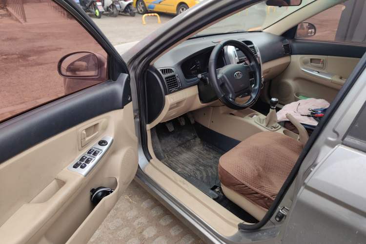 Used Kia Cerato 2008 European-style 1.6 MT GL
