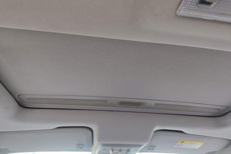 Used Chevrolet Trax 2016 1.4T Automatic Two-Wheel Drive Comfort Version with Sunroof