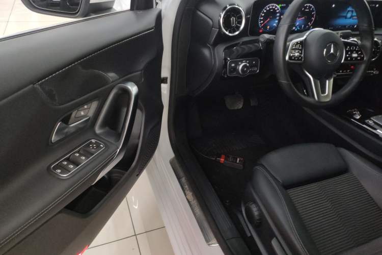Used Mercedes-Benz A-Class 2020 A 180 Driver Seat