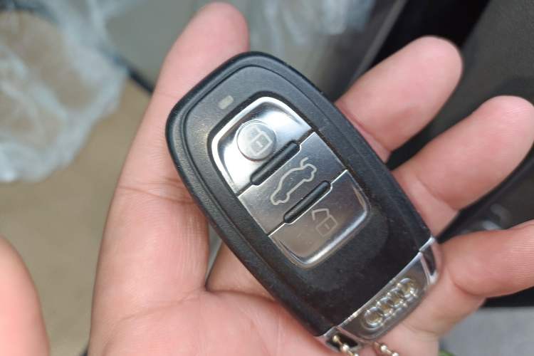 Used Audi Q5 2011 2.0TFSI Technology Model