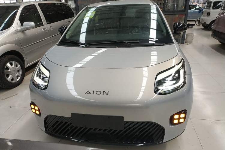 Used AION UT 2025 330 Starlight Edition Front