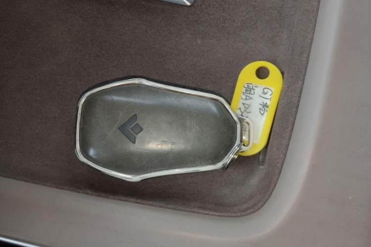 Used Hyptec GT 2024 Global Model 710 Ultra-High-Voltage LiDAR Edition Interior 1