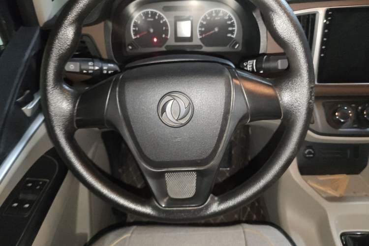 Used FORTHING Lingzhi 2019 M5L 1.6L 7-Seater Exclusive Model China VI Standard