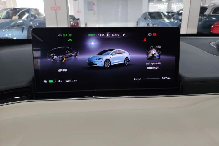 Used Hima Luxeed R7 2024 All-Electric 667 km Max