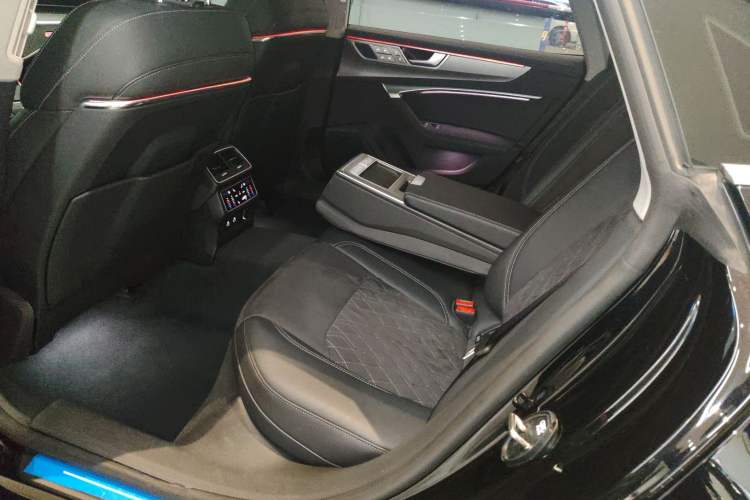 Used Audi A7L 2024 45 TFSI quattro Luxury Edition