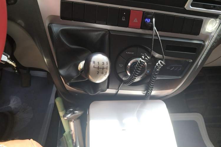 Used Iveco Power Daily  Gear Lever