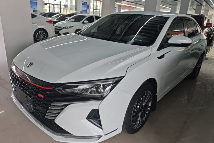 Used Dongfeng Aeolus Yixuan MAX 2023 1.5T Ultra-Stylish Trendsetting Dad Edition