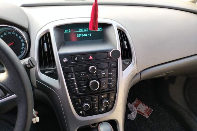 Used Buick GT 2013 XT 1.6L Automatic Fashion Edition