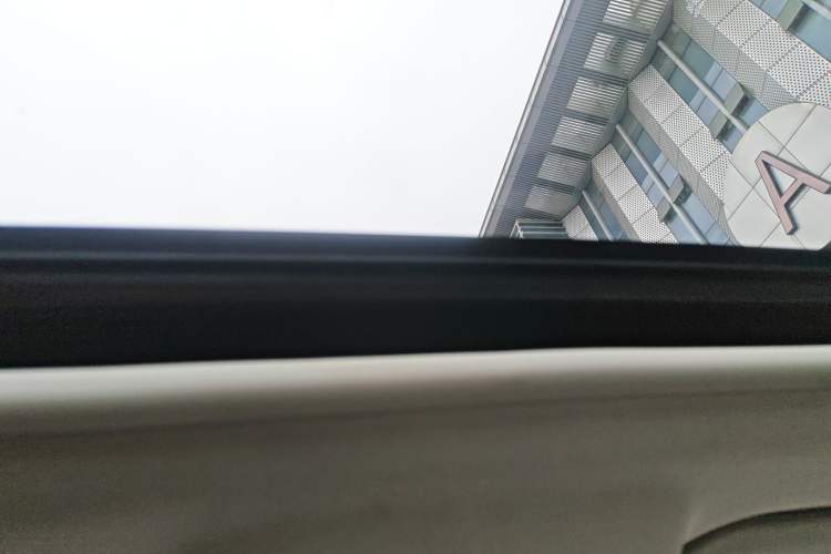 Used Buick GL8 2020 Land Business Class 652T Luxury Model