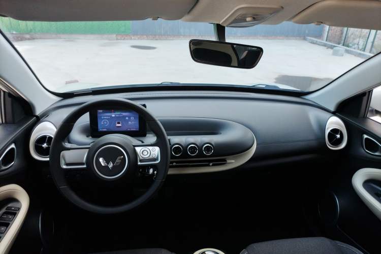 Used Wuling Bingo 2023 203km Light Edition
