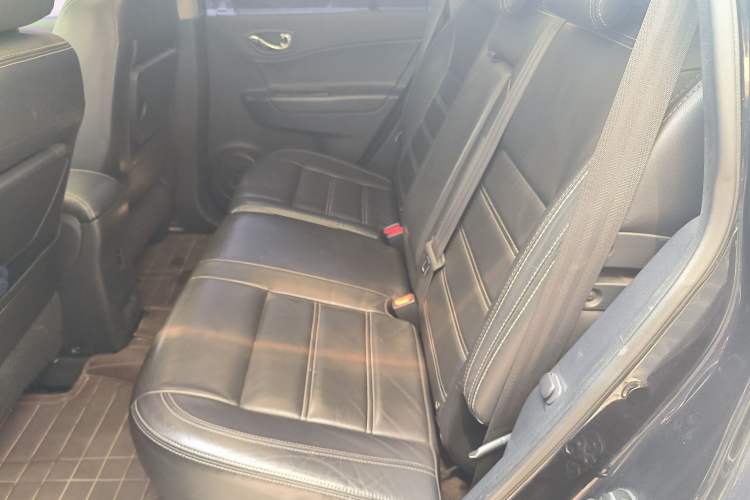 Used Renault Koleos 2012 2.5L Two-Wheel Drive Comfort Edition with Navigation
