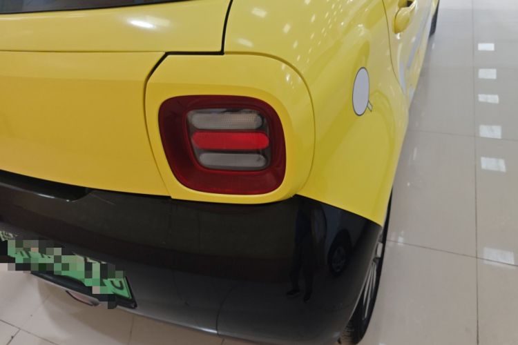 Used ORA Black Cat 2021 351 km Luxury Version Right Rear Taillight