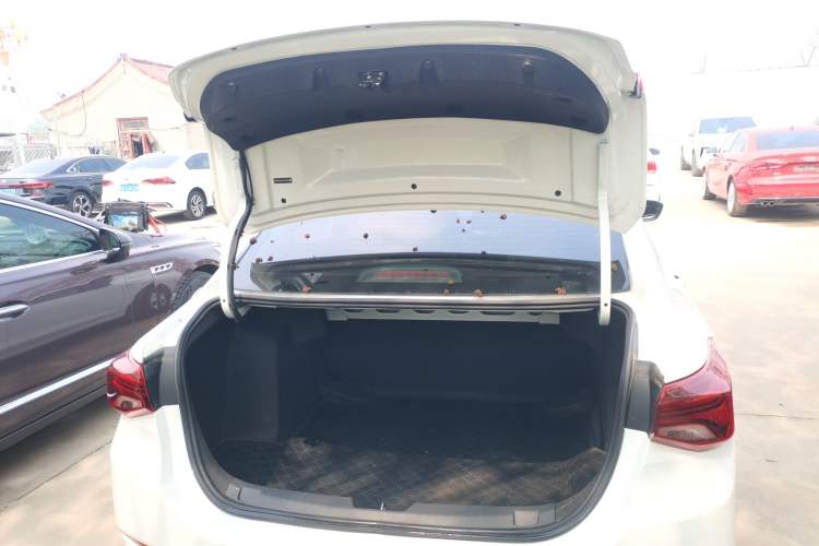 Used Chevrolet Cavalier 2020 325T Automatic Enjoyment Edition Trunk