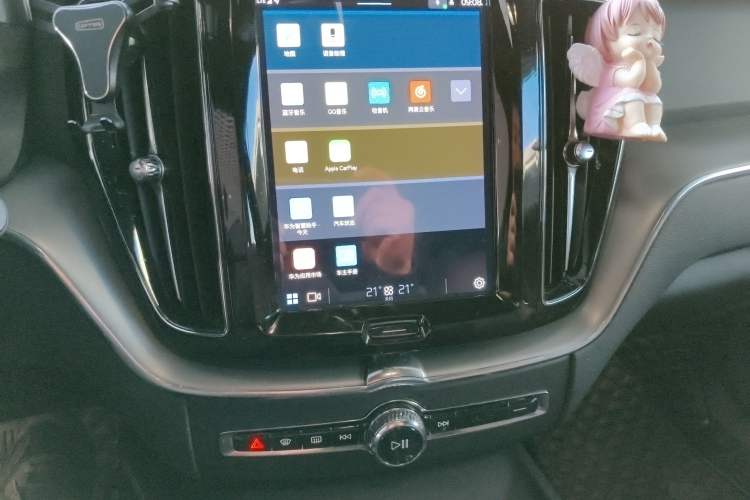 Used Volvo XC60 2022 B5 4x4 Zhiyi Luxury Edition