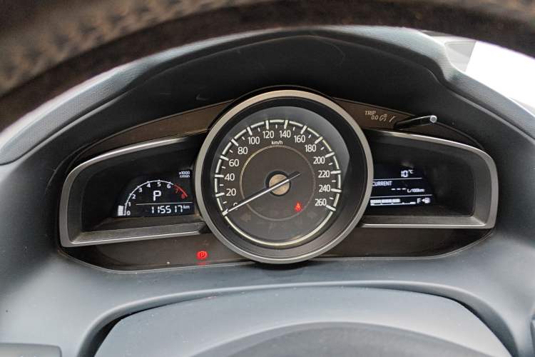 Used Mazda CX-4 2018 2.0L Automatic Two-Wheel Drive Blue Sky Premium Upgrade Version China V Standard