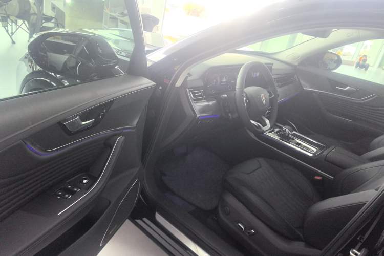 Used Hongqi HS5 2023 2.0T Qixiang Pro Edition