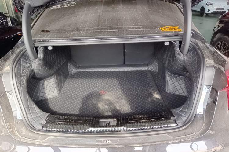 Used Hongqi H5 PHEV 2025 170 Super Hybrid Version