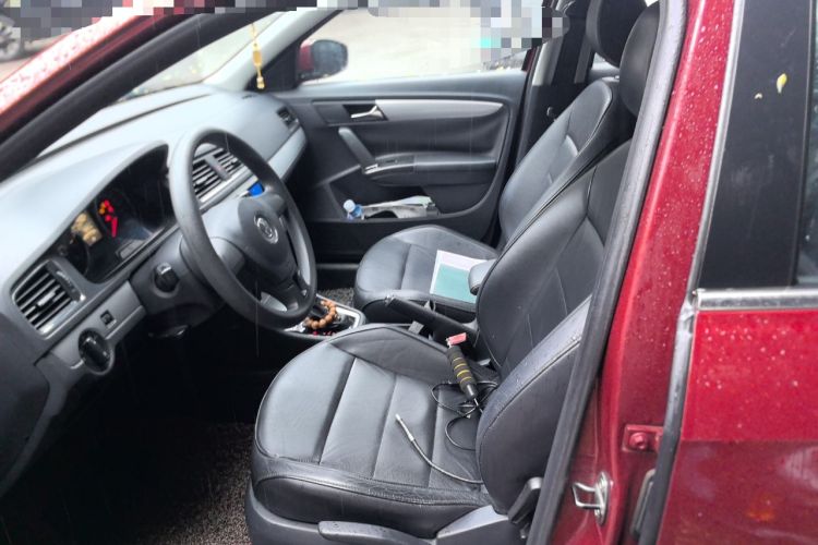 Used Volkswagen Gran Lavida 2013 1.6L Automatic Comfort Model Left Front Seat