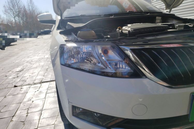 Used Skoda Rapid 2019 1.5L Automatic Comfort Edition China VI Standard
