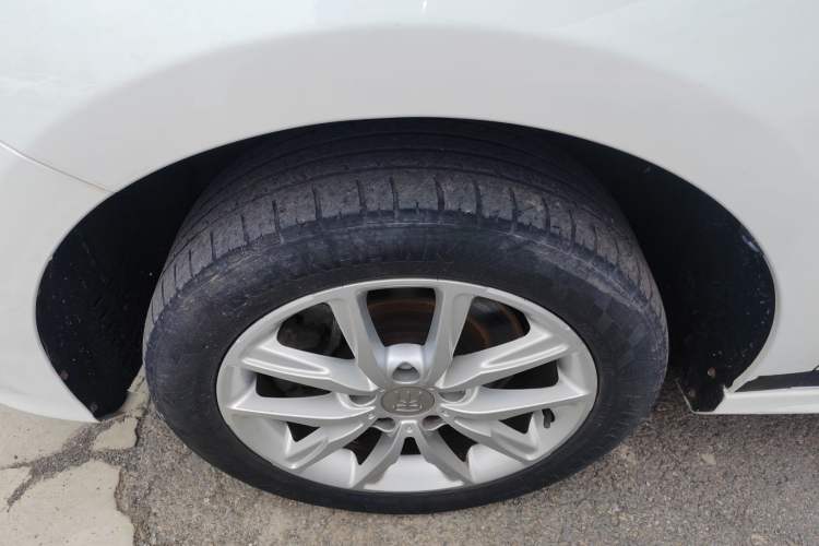 Used BYD Song MAX 2019 1.5T Manual Smart Connect Ruiyi Model 7 Seats China V Emission Standard
