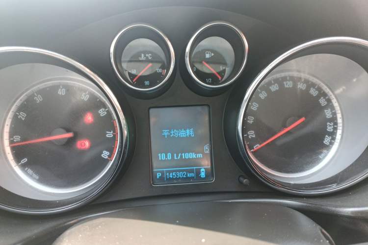 Used Buick Regal 2014 1.6T Fashionable Tech Edition Instrument Cluster