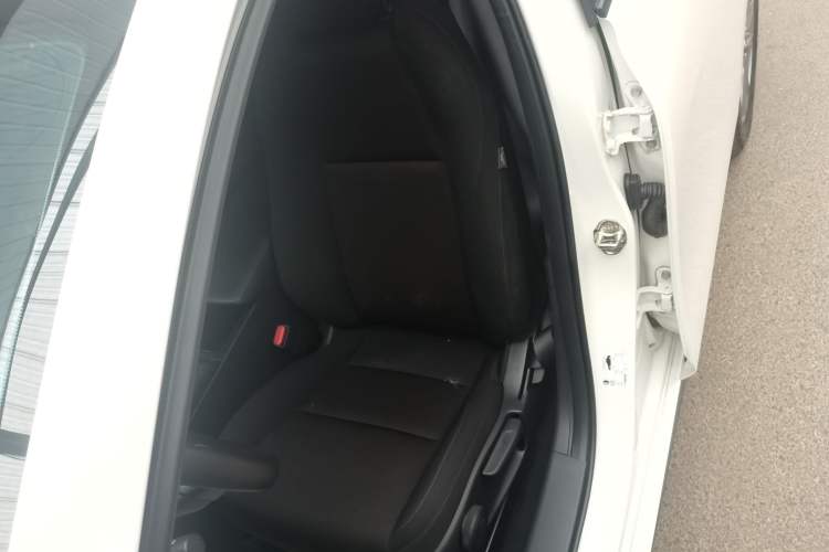 Used Mazda 3 Axela 2023 2.0L Automatic Zhiqing Edition Left Front Seat