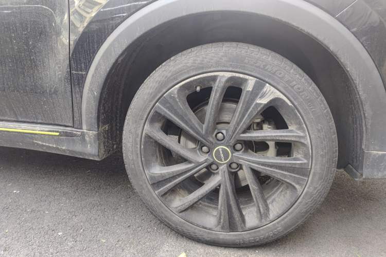Used Roewe RX5 2020 PLUS 300TGI Automatic Ali National Trend Flagship Edition Right Front Wheel Hub