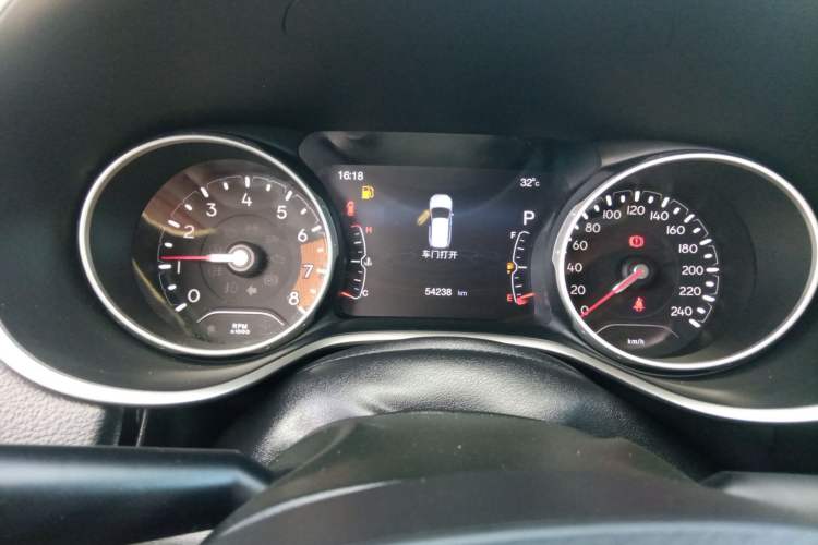 Used Jeep Compass 2017 200T Automatic Family Edition Instrument Cluster