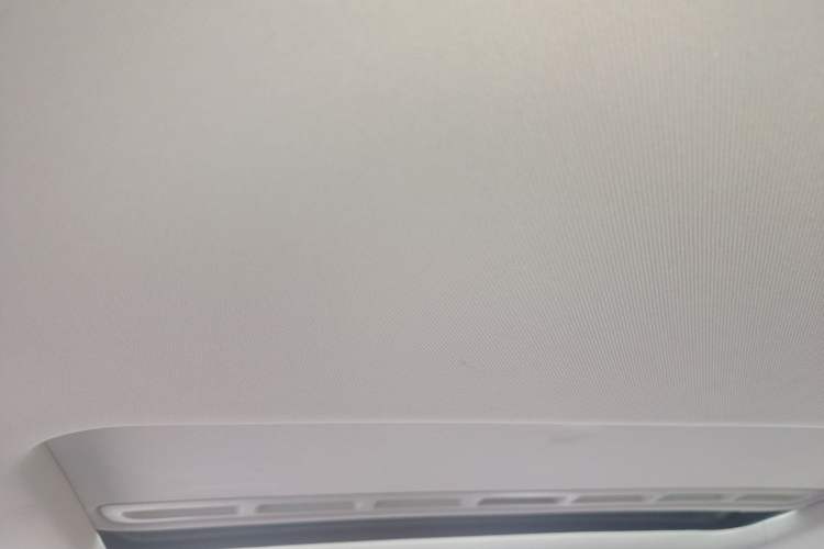 Used Roewe 360 2015 20T TST Deluxe Edition Headliner