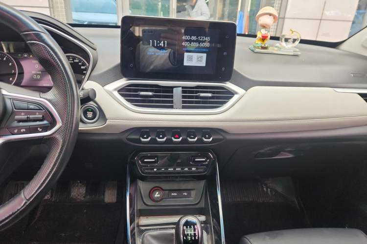 Used Baojun 530 2018 1.5T Manual Prestige Version China V