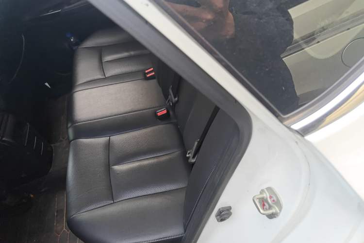 Used Nissan Sylphy 2018 1.6XV CVT Deluxe Edition Left Rear Seat