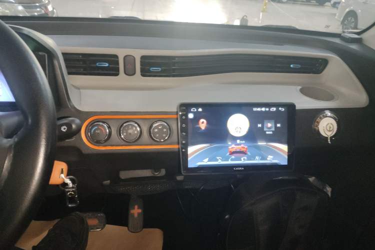 Used Wuling Hongguang MINIEV 2020 Enjoyment Model Lithium Iron Phosphate Audio And AC Panel